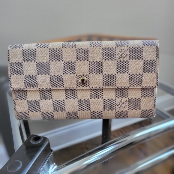 Louis Vuitton Damier Azur Canvas Sarah Long Wallet - Picture 1 of 11